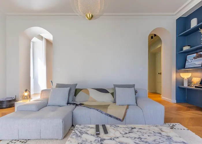 Apartment Casalonga - Prestige Prefecture Comfort - By Tgb *